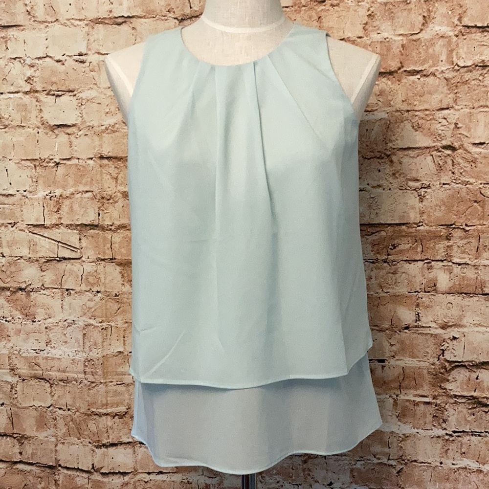 Beautiful J Crew tiered crêpe sleeveless blouse